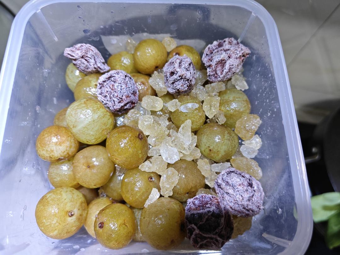 腌一罐油柑可以吃一个月，绝了绝了