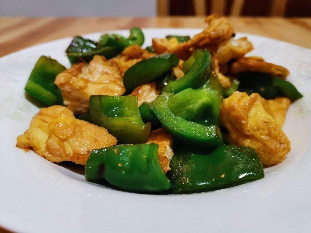 快手菜1:青椒炒鸡蛋