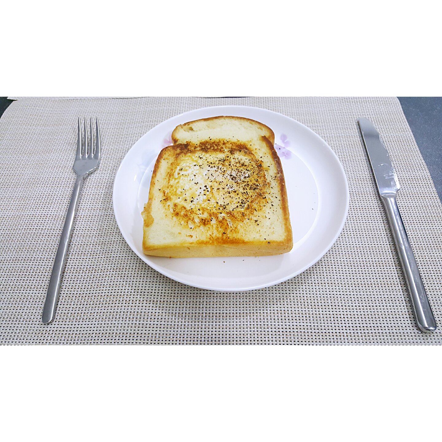 吐司煎蛋