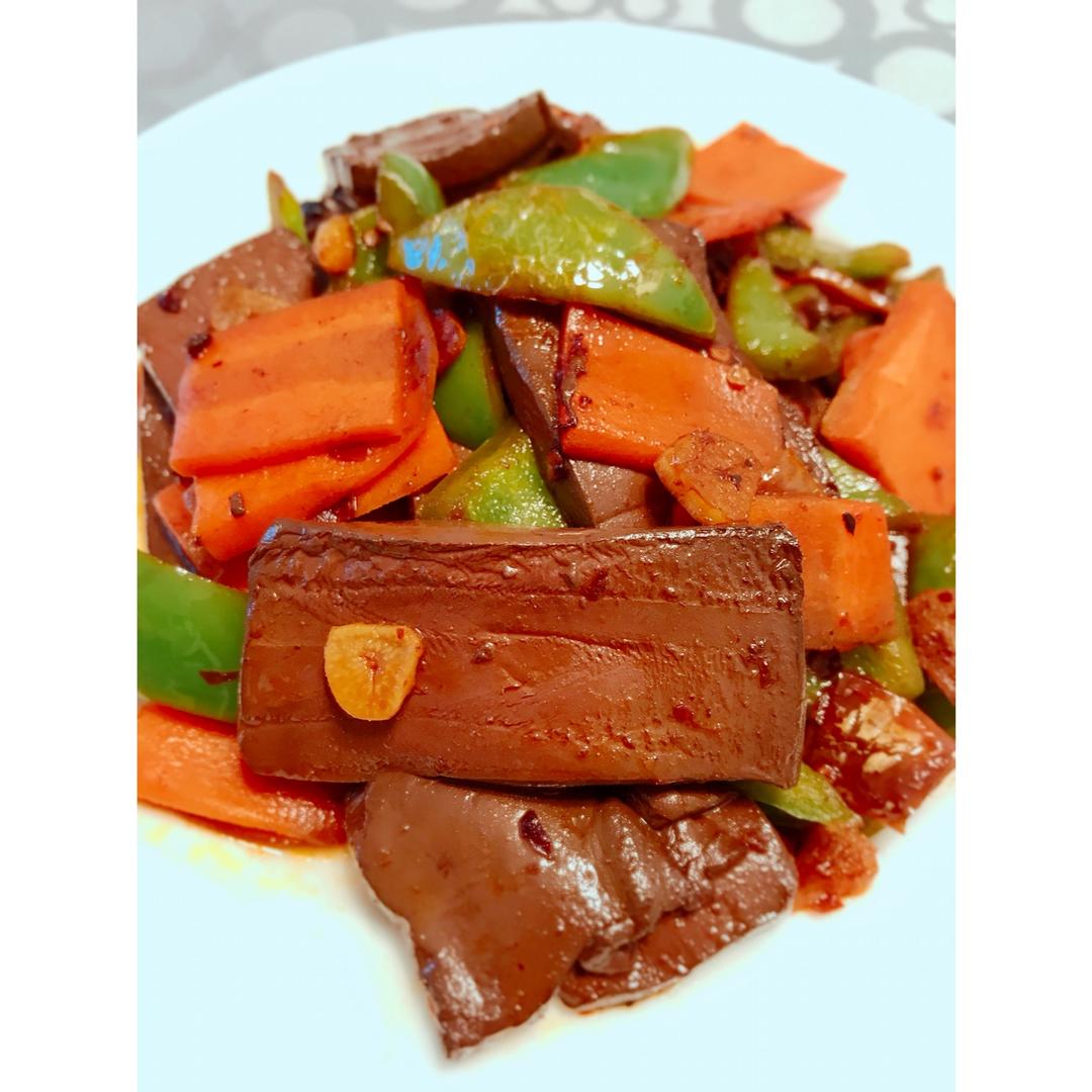 麻辣鸭血