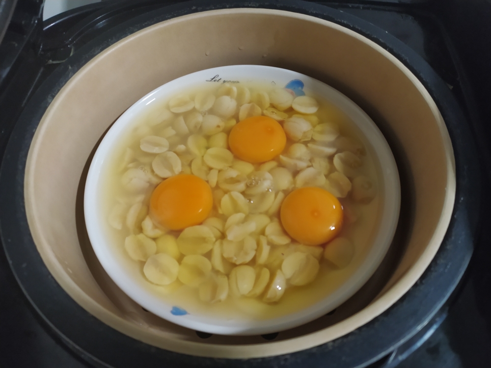 [地方小吃][四季甜品]武夷山五夫莲子炖蛋(家庭版)的做法 步骤8