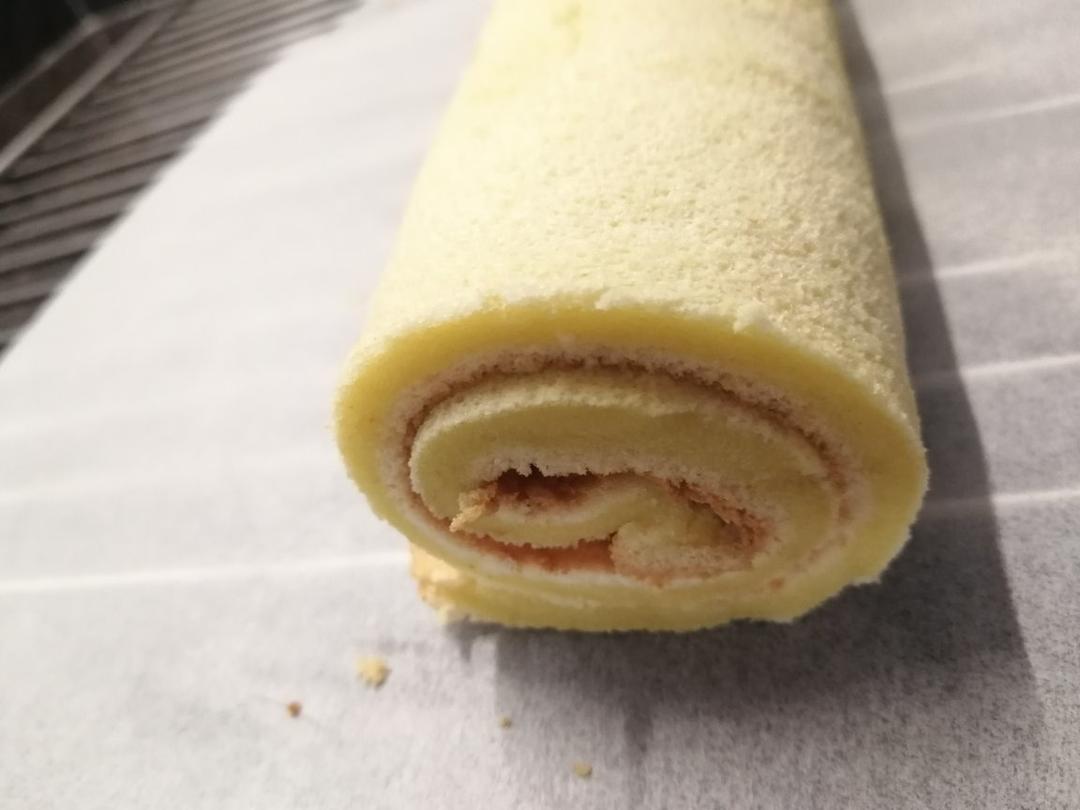 《Tinrry下午茶》教你做基础原味蛋糕卷