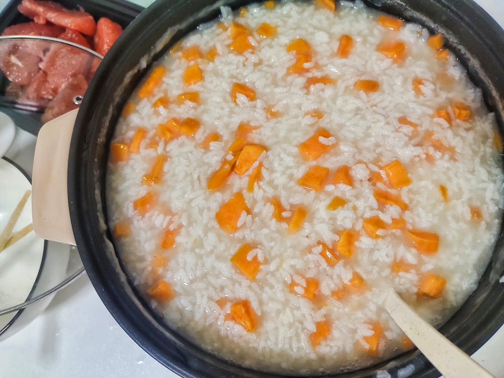 红薯大米粥的做法