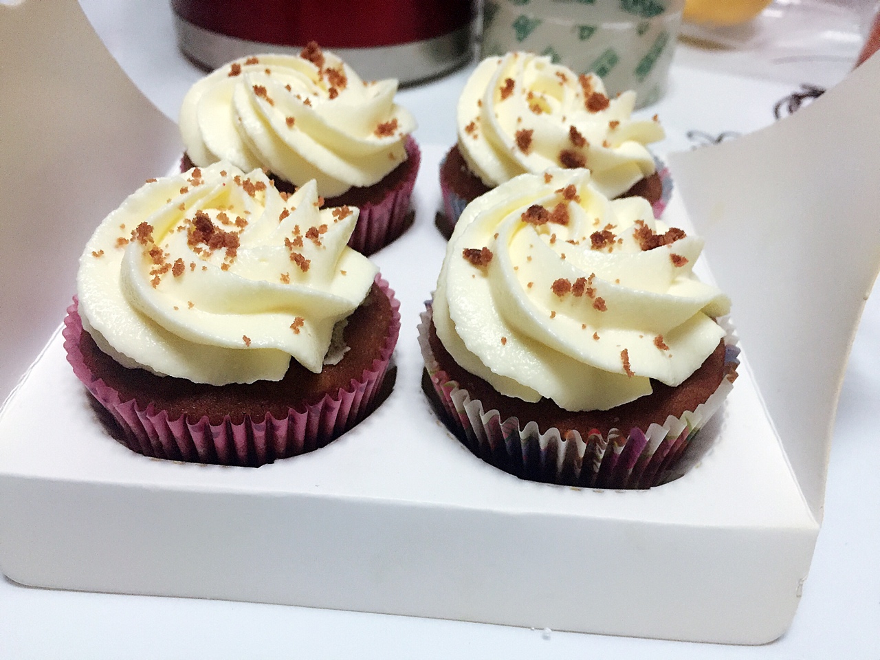 传统红丝绒杯子蛋糕（极软无泡打粉）Red velvet cupcake