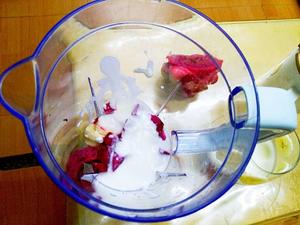 火龙果酸奶思慕雪的做法 步骤4