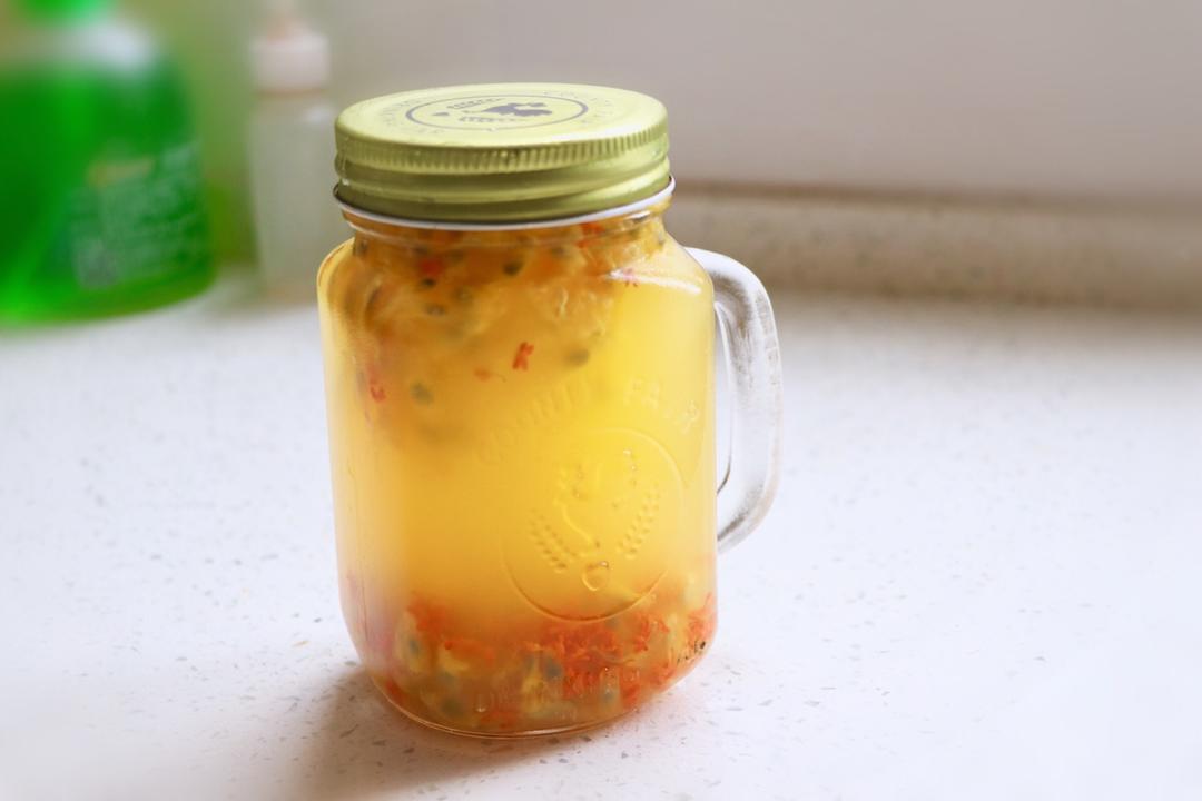 百香果的朴素吃法（百香果汁）