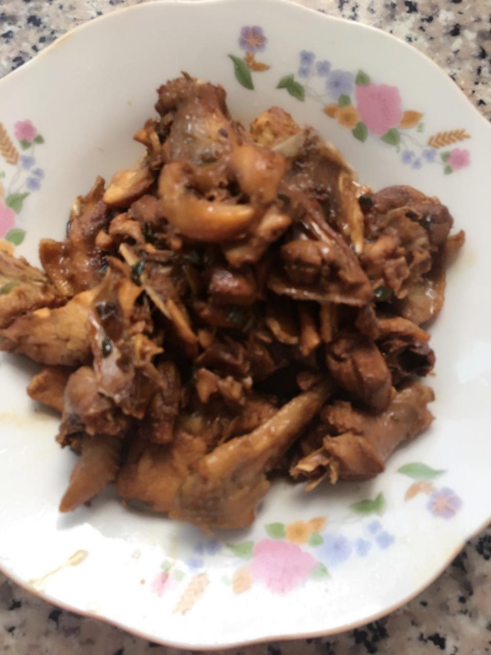 姜葱炒鸡