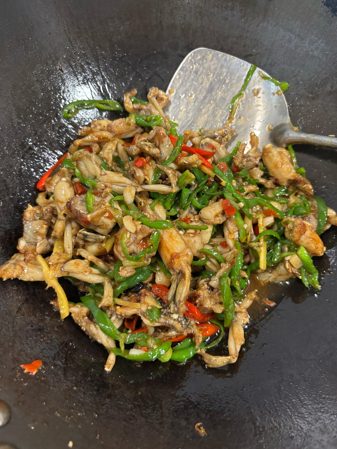 爆炒青蛙🐸