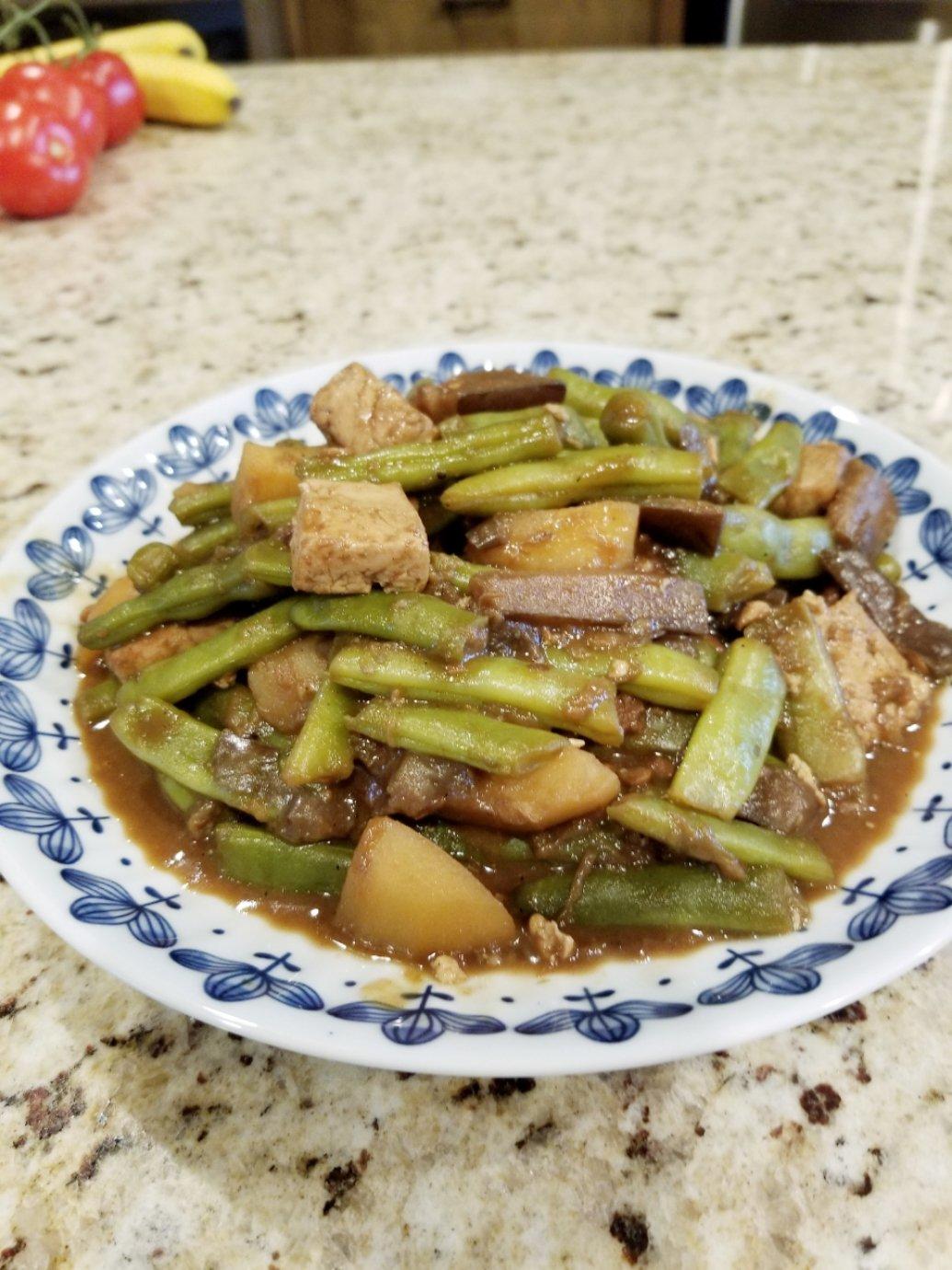土豆炖豆角