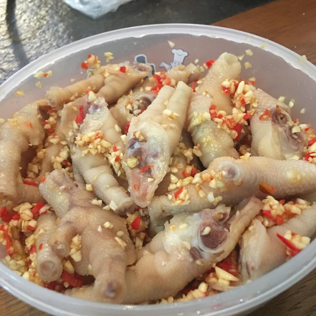 香辣蒜香凉拌爽脆鸡脚