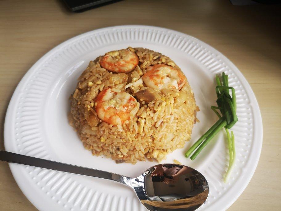 泰式九层塔炒饭~好吃到流泪！