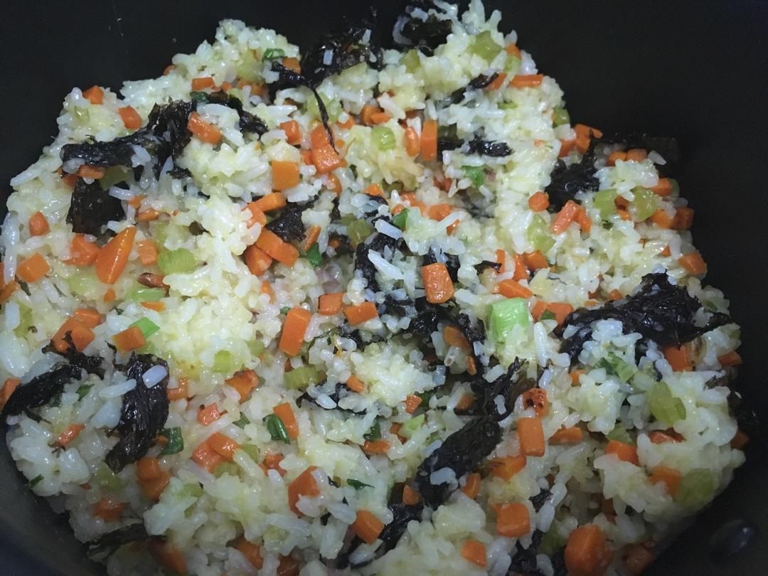 紫菜糯米炒饭