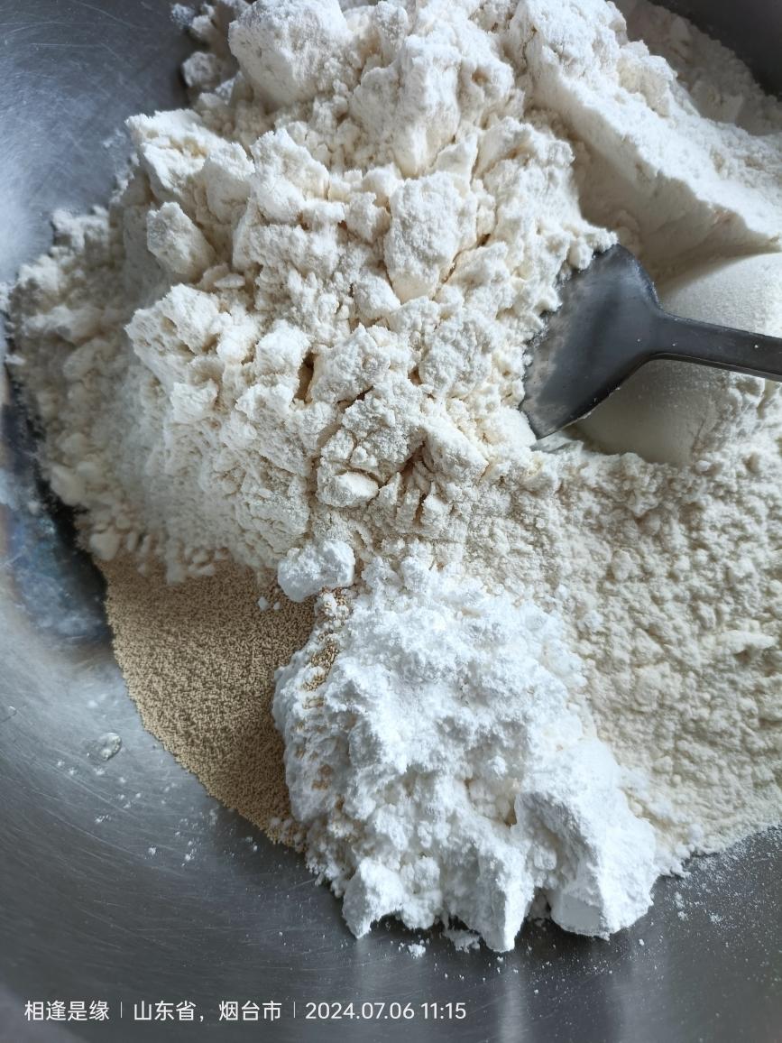 纯奶手撕吐司的做法 步骤1