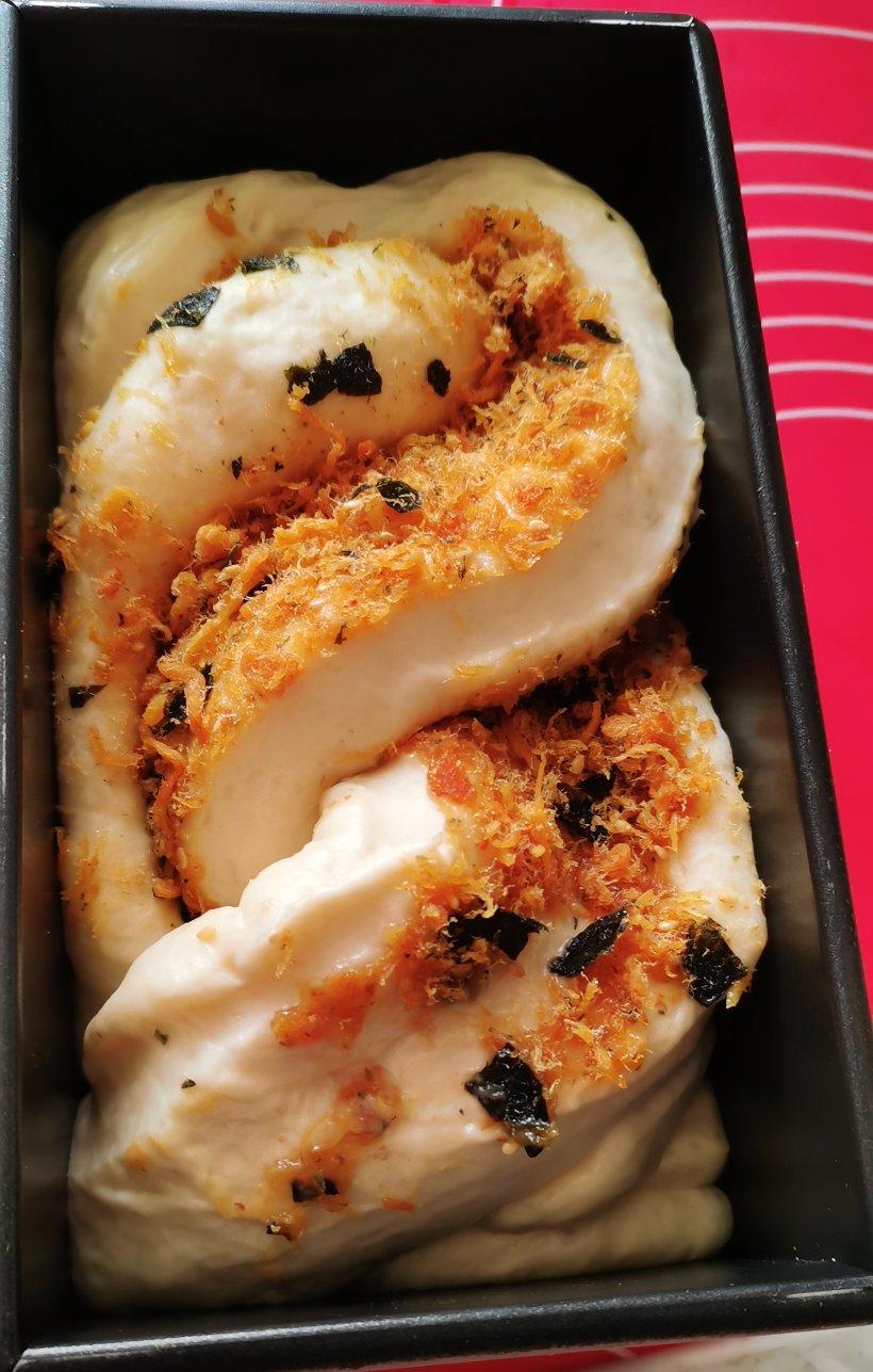 香葱肉松手撕吐司