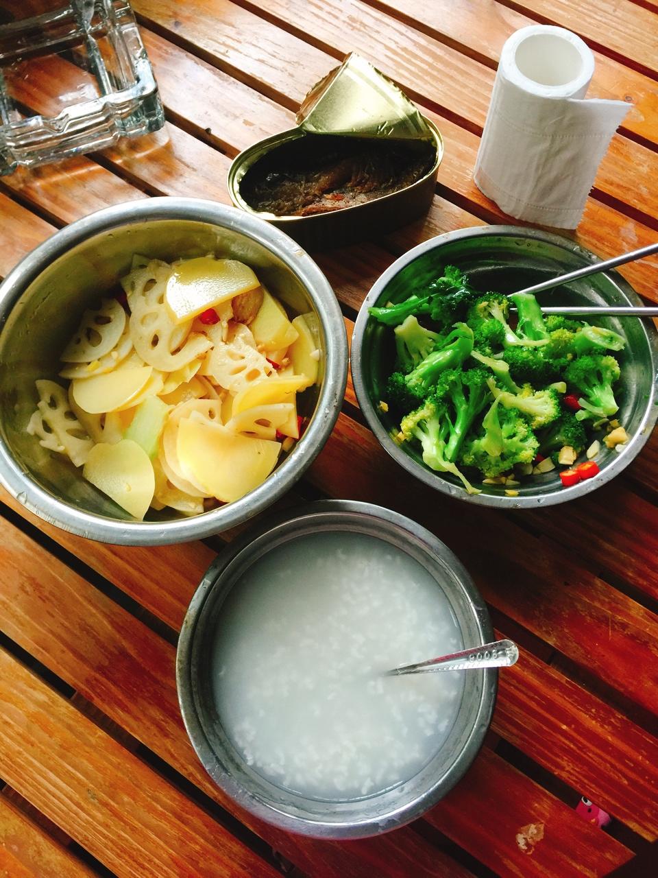 凉拌藕片