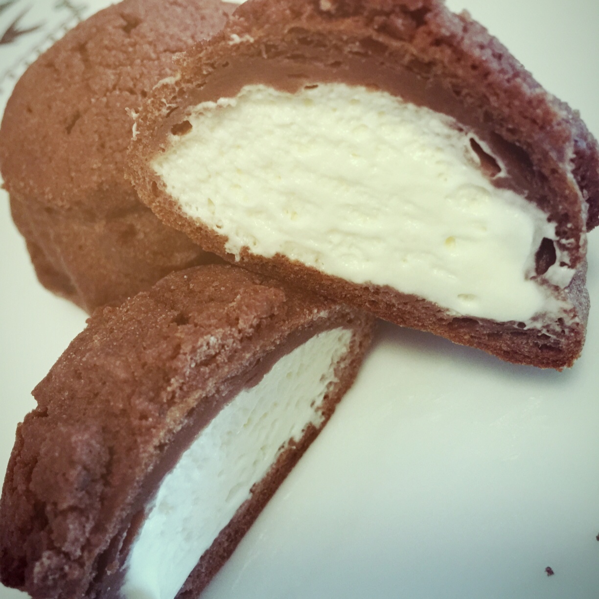 巧克力酥皮泡芙