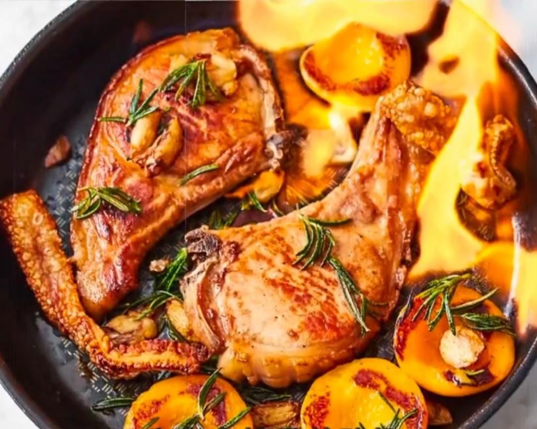 蜜桃香煎猪排的做法