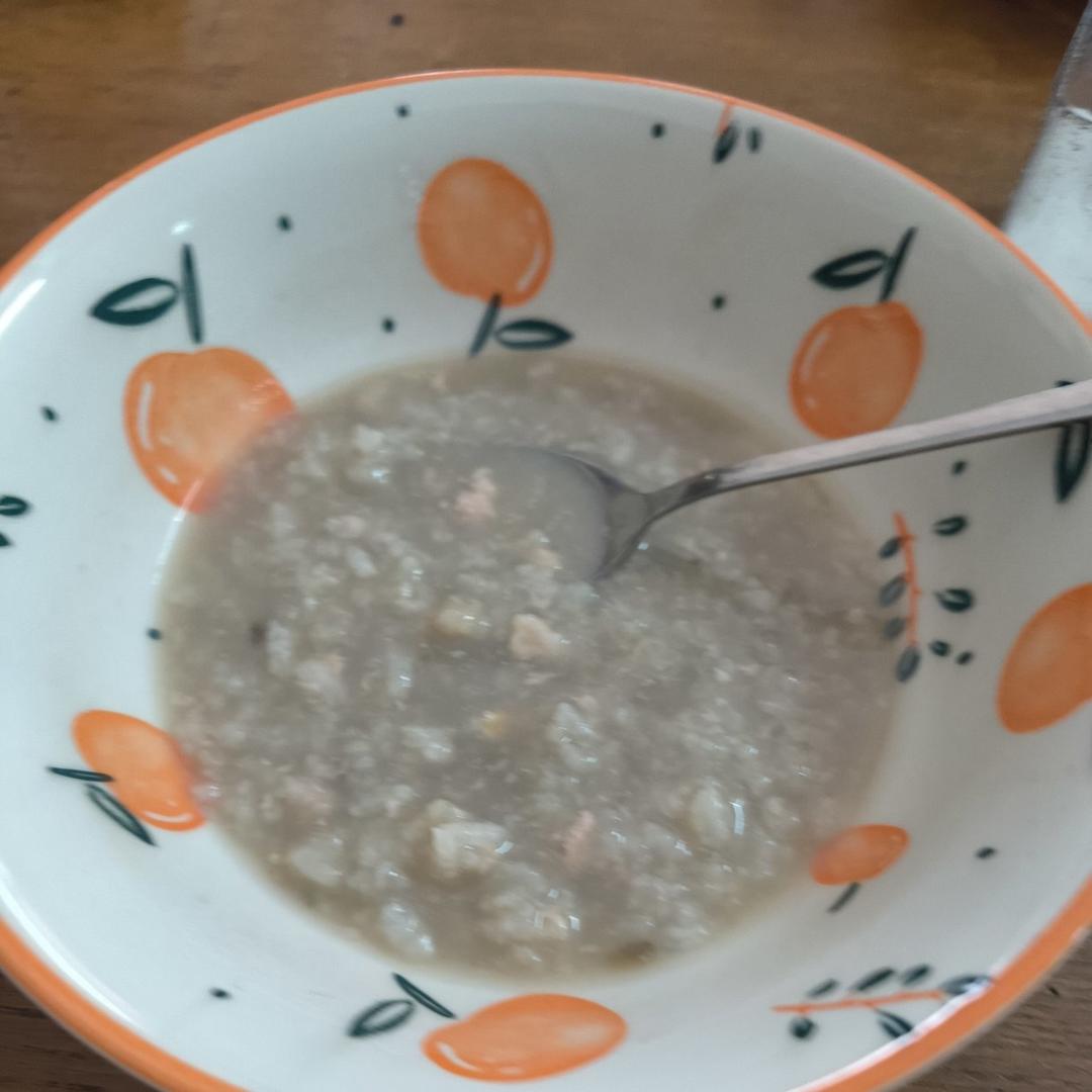 皮蛋瘦肉粥(电炖锅版)