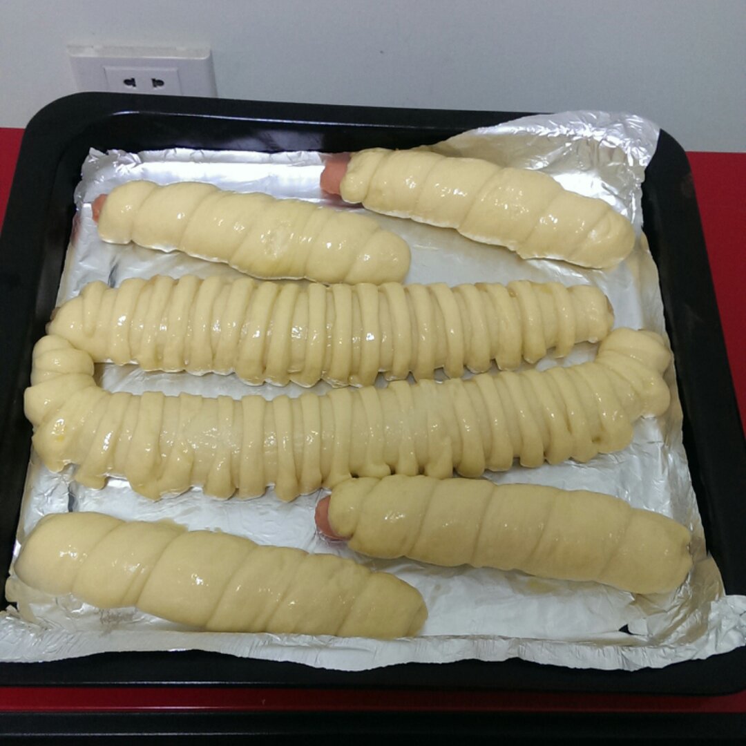 毛毛虫面包