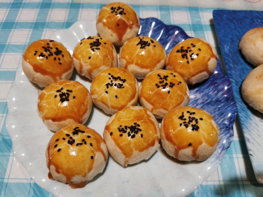 超简单 免揉 酥掉渣的蛋黄酥(超详细附全程视频)不破酥『万能酥皮』