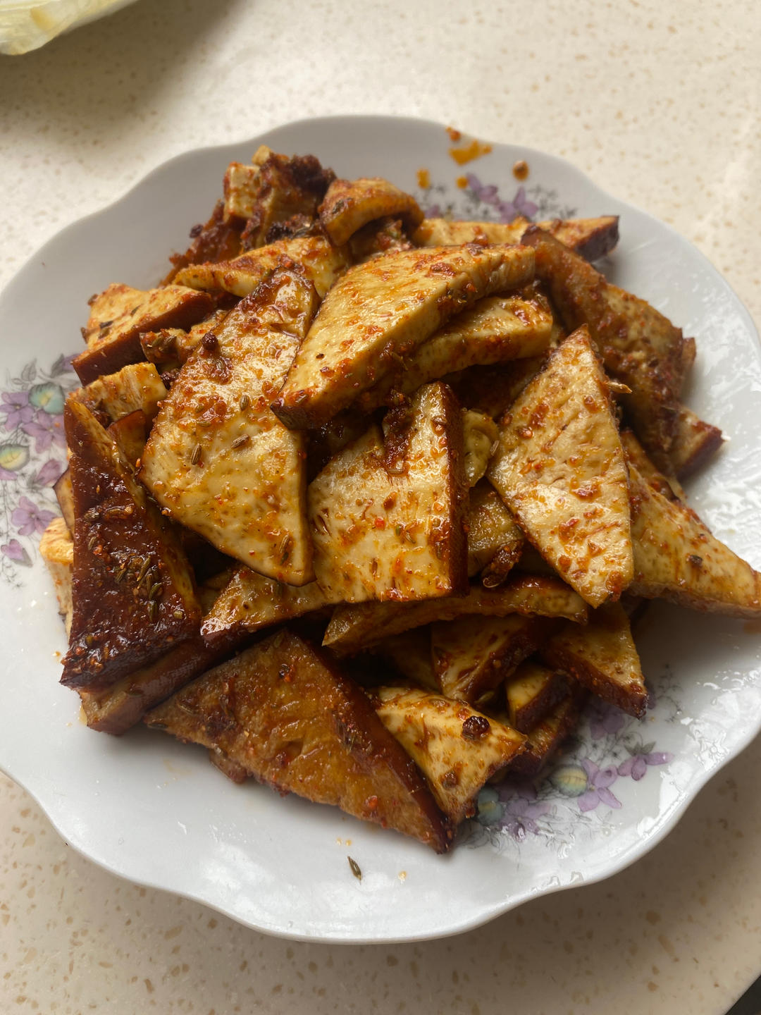 两步搞定一碟，冷吃香辣豆干！