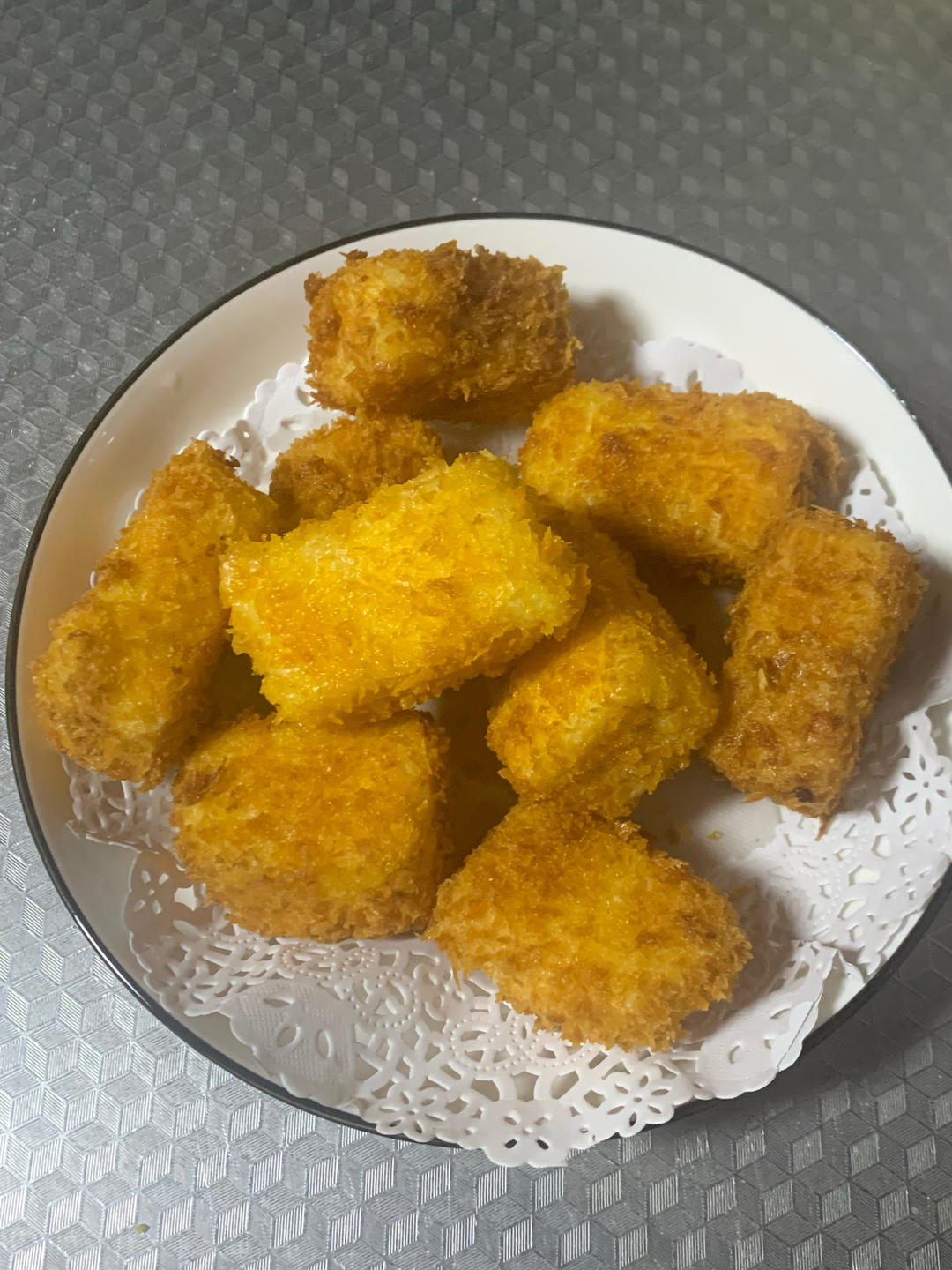 炸鲜奶【可以直接拿着吃的鲜奶】
