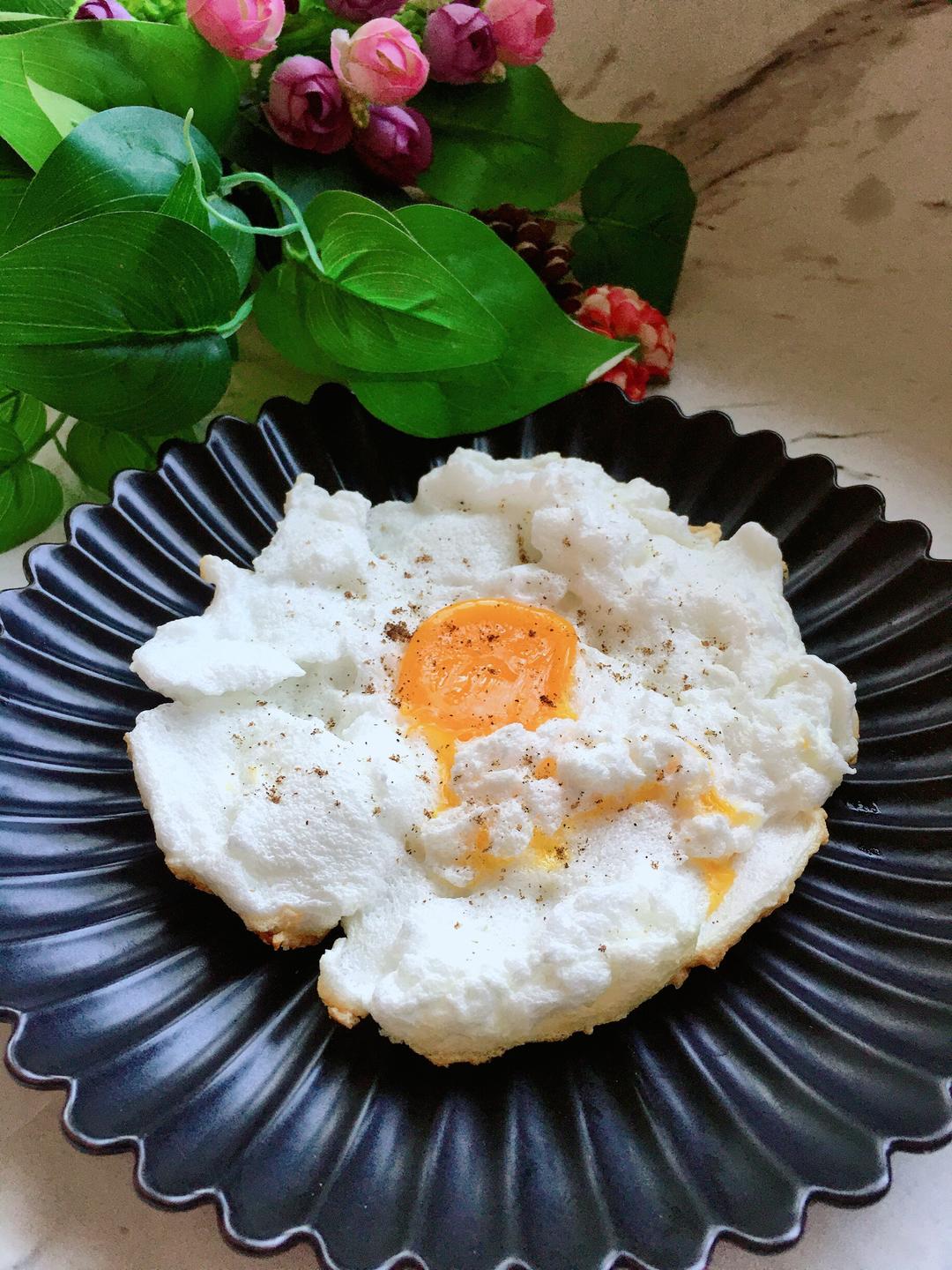 云朵煎蛋