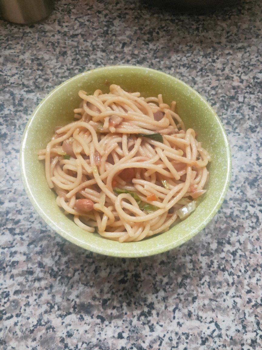 中式炒意面
