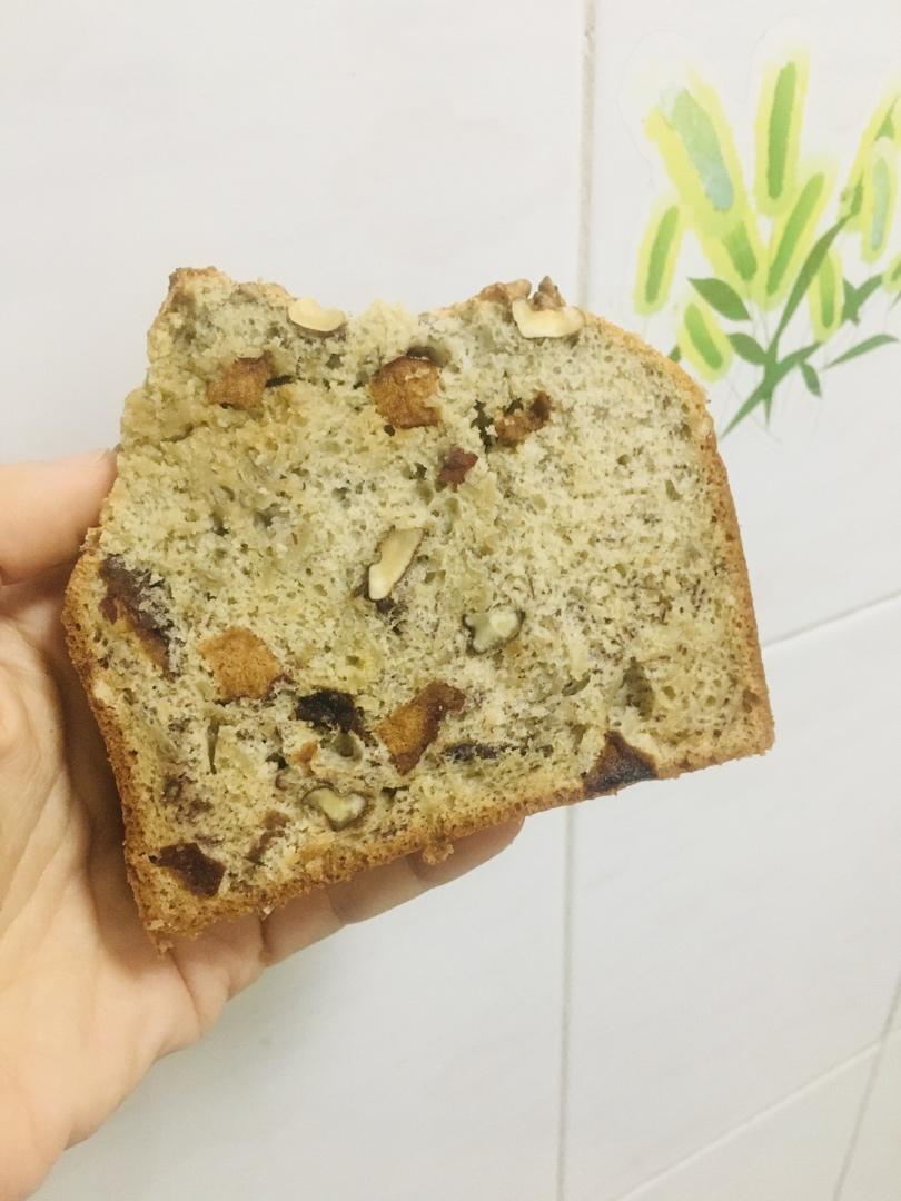 香蕉核桃磅蛋糕