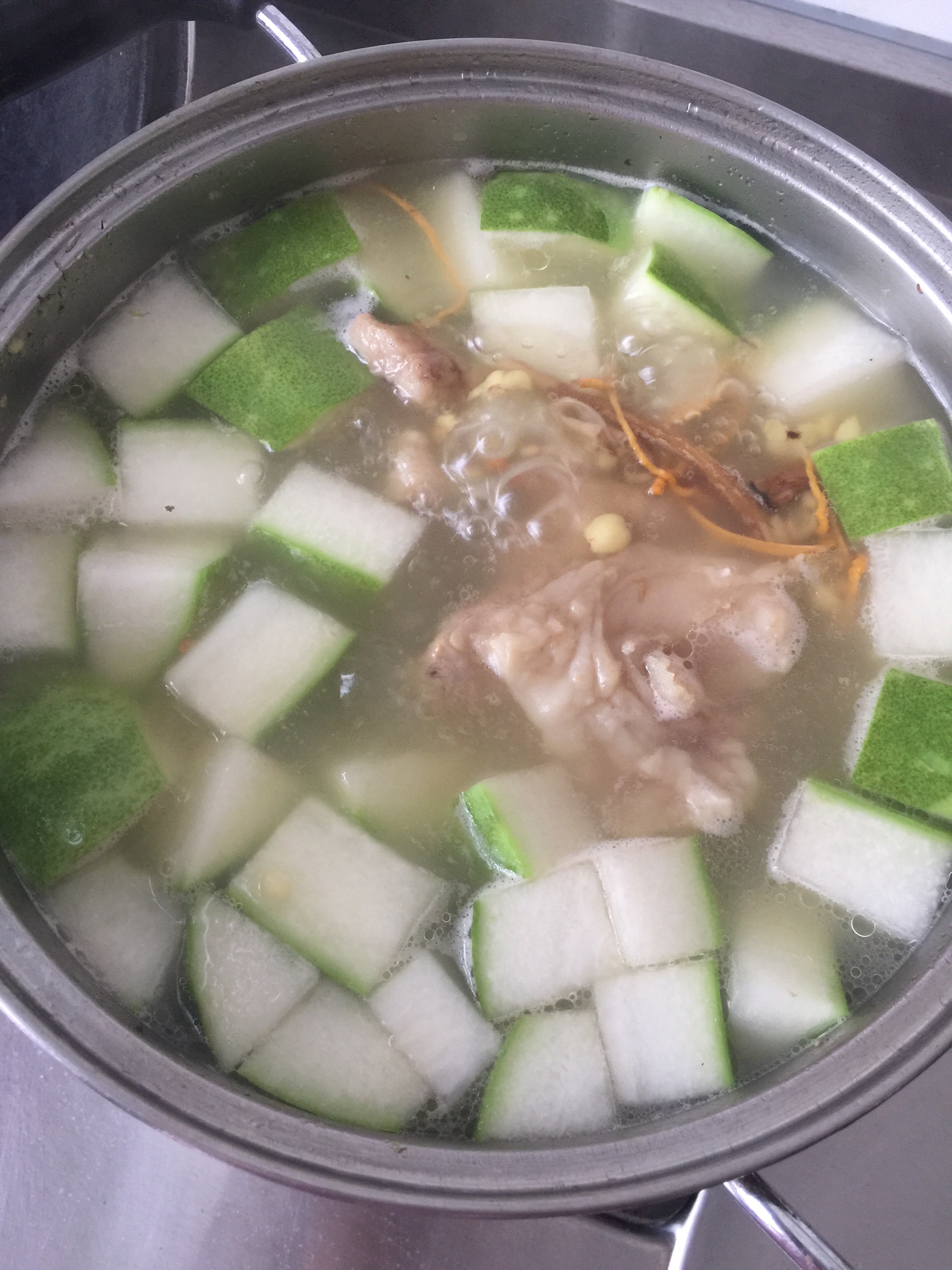 冬瓜薏米大骨汤的做法