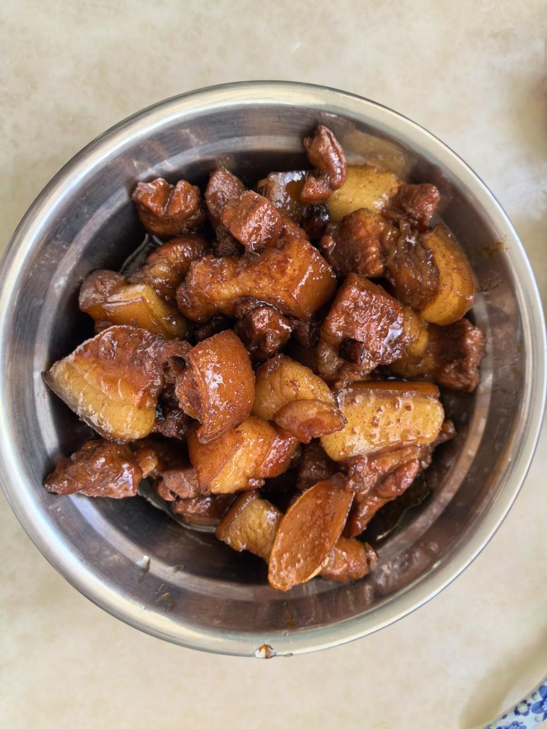 不焯水不放油的家常红烧肉