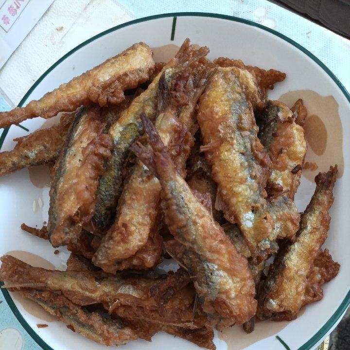 酥炸小鱼