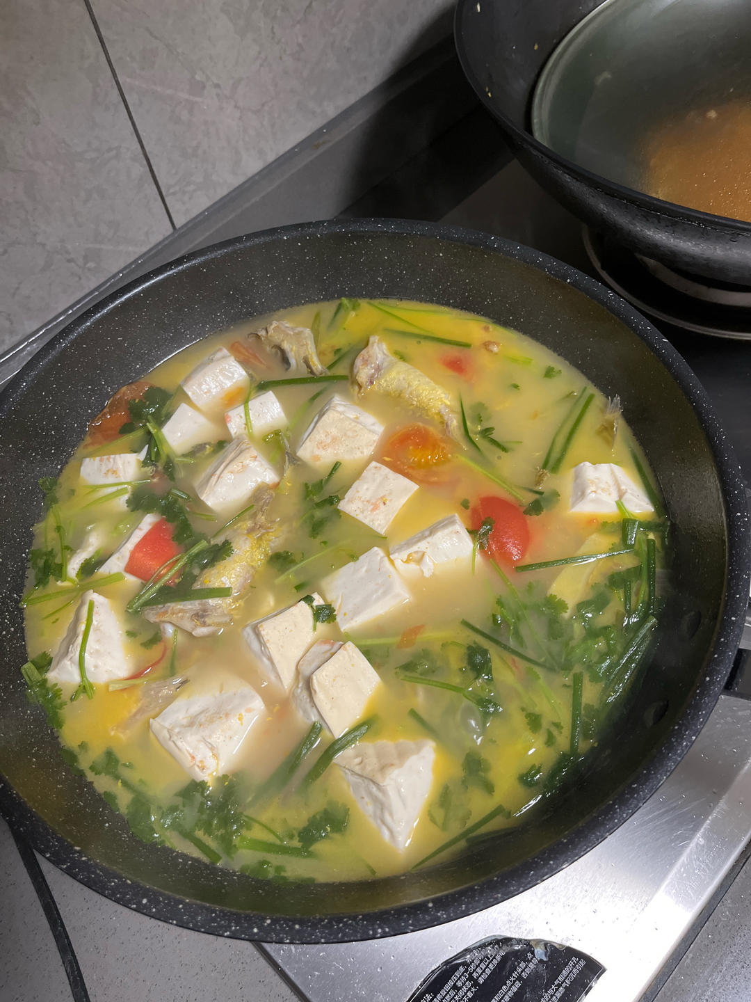 昂刺鱼豆腐汤（黄辣丁）
