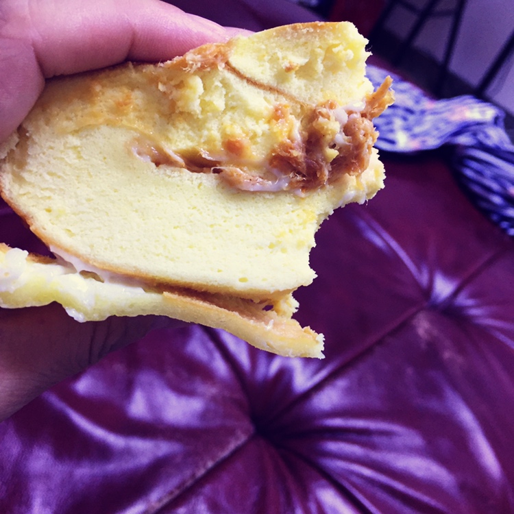奶酪沙拉肉松蛋糕卷（奶酪与蛋糕的邂逅）