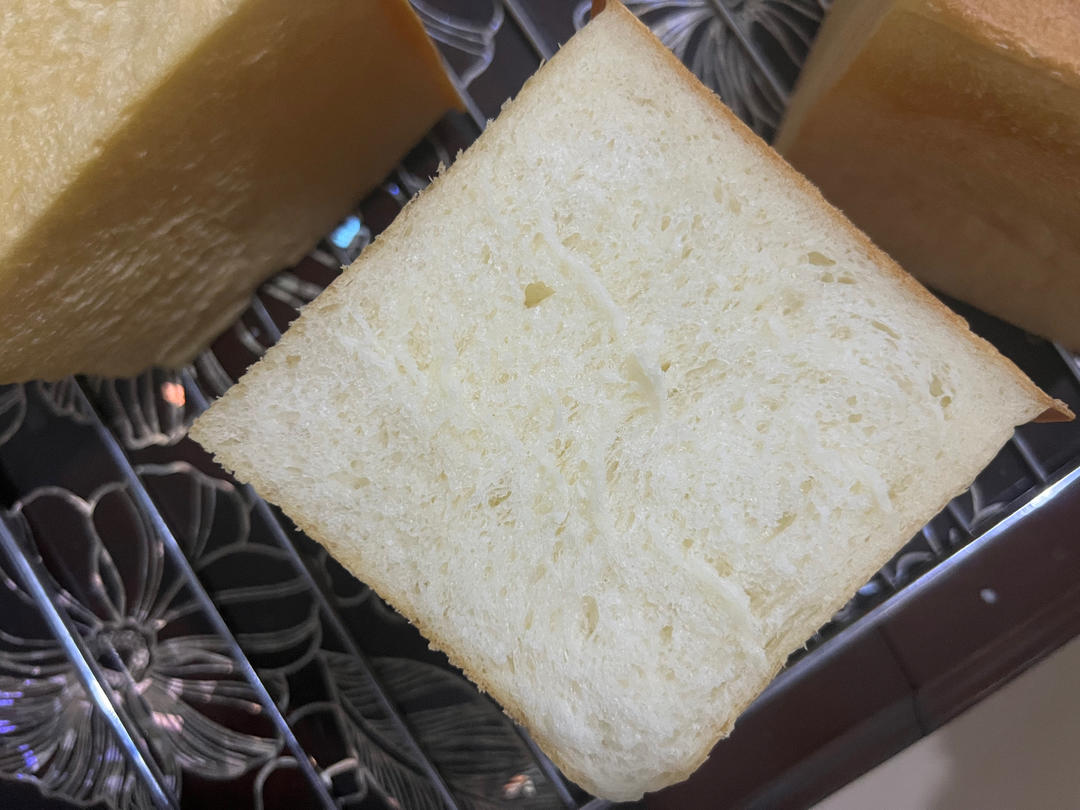 90%含水量顶级银座生吐司