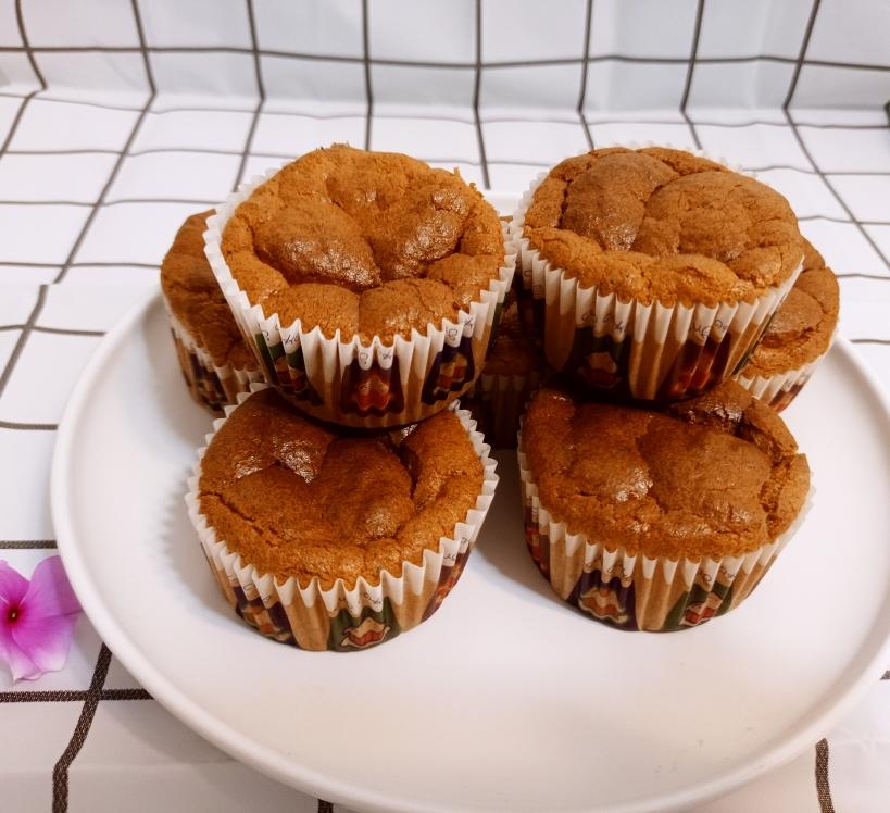 肉松蜂蜜小蛋糕的做法