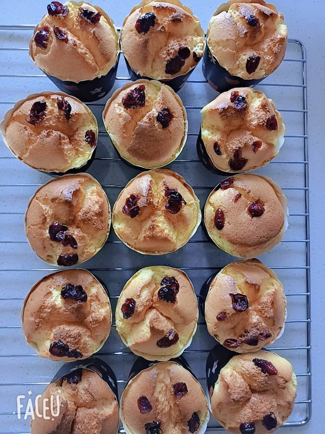 纸杯蛋糕 8寸戚风蛋糕的量