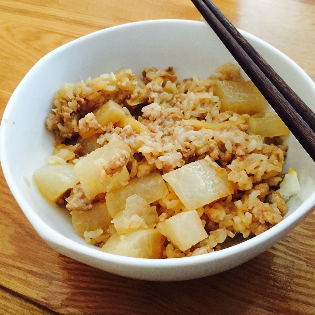 萝卜肉焖饭--松下SR-ANY151-P IH变频电饭煲