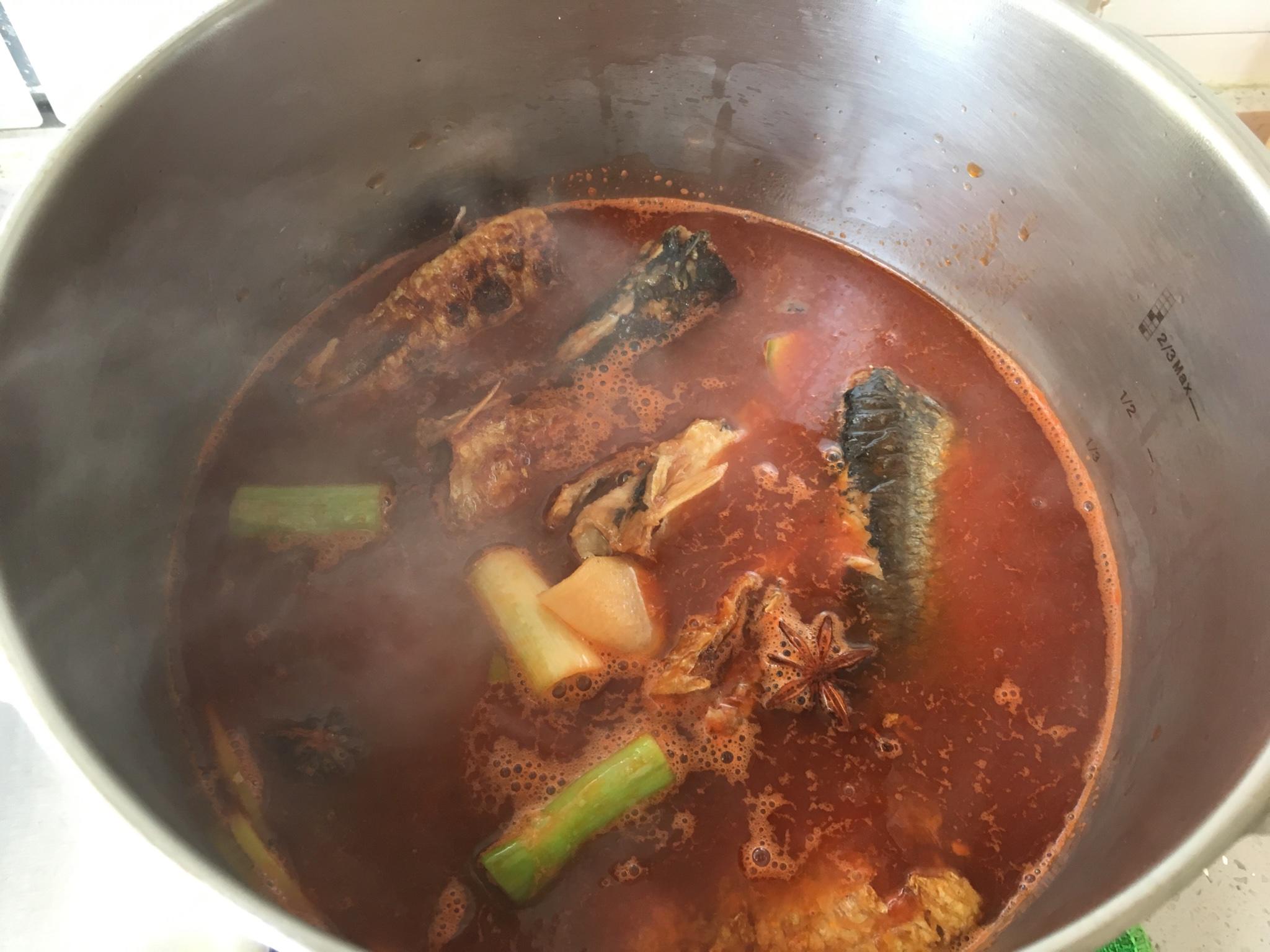 茄汁青鱼（高压锅版）的做法 步骤5