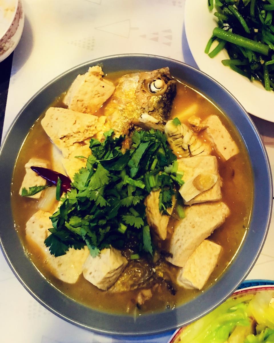 黄鱼炖豆腐