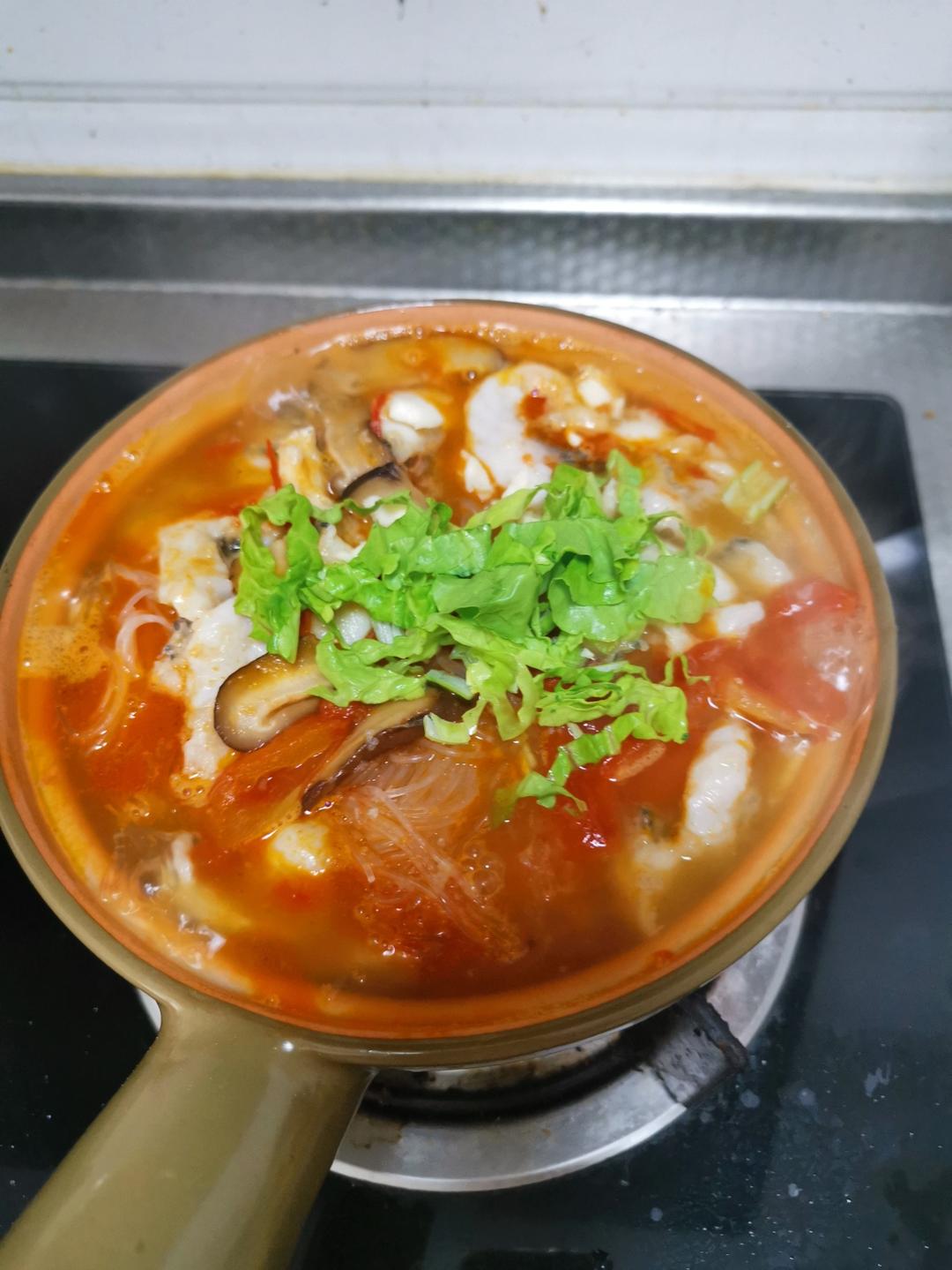 比酸菜鱼更鲜爽的鲜虾番茄酸汤鱼粉