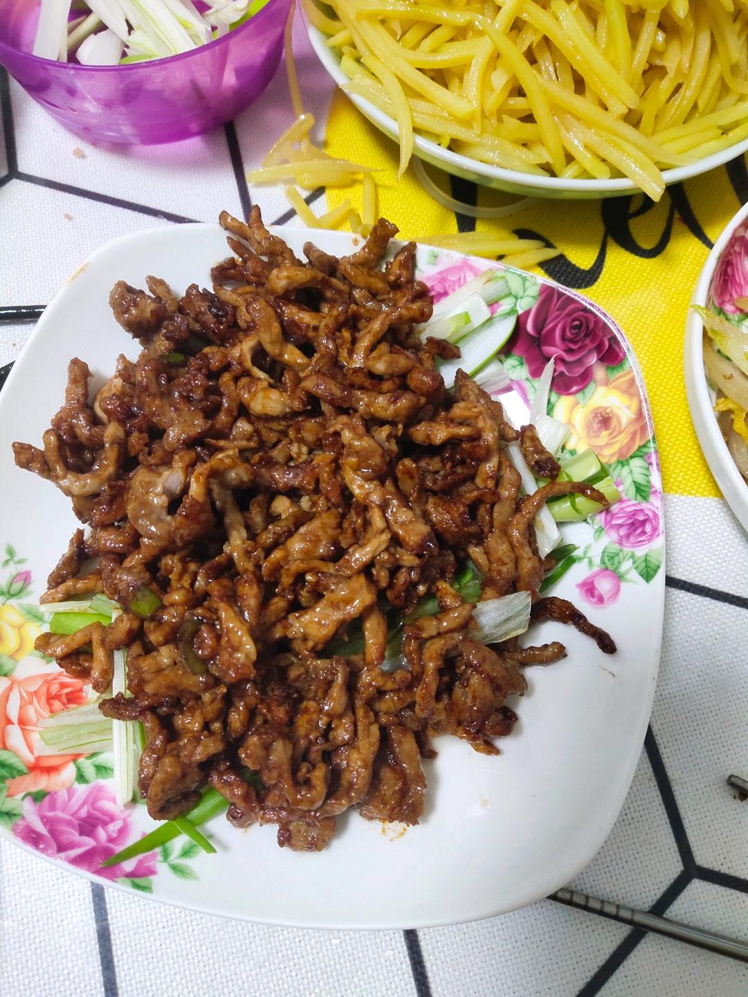 京酱肉丝