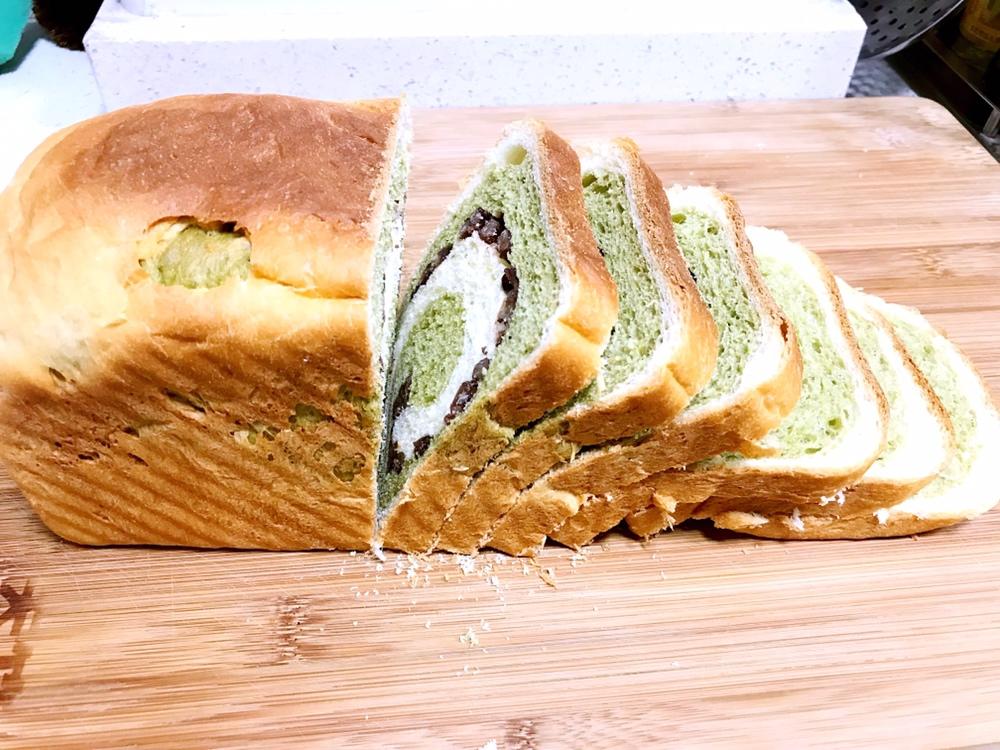 抹茶蜜豆吐司