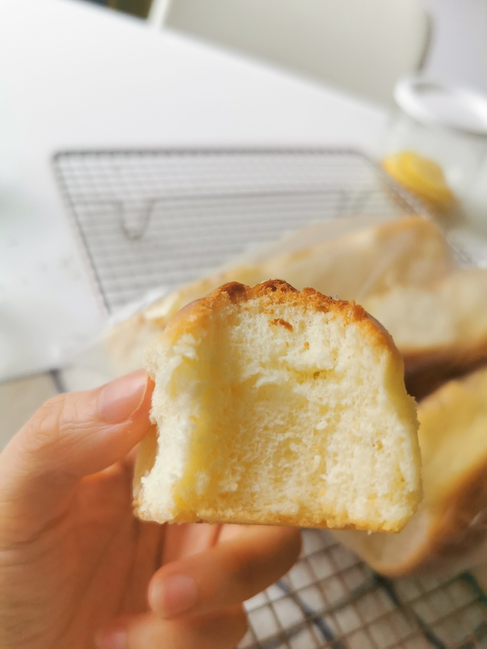 一次发酵的蜂蜜脆底小面包的做法 步骤14