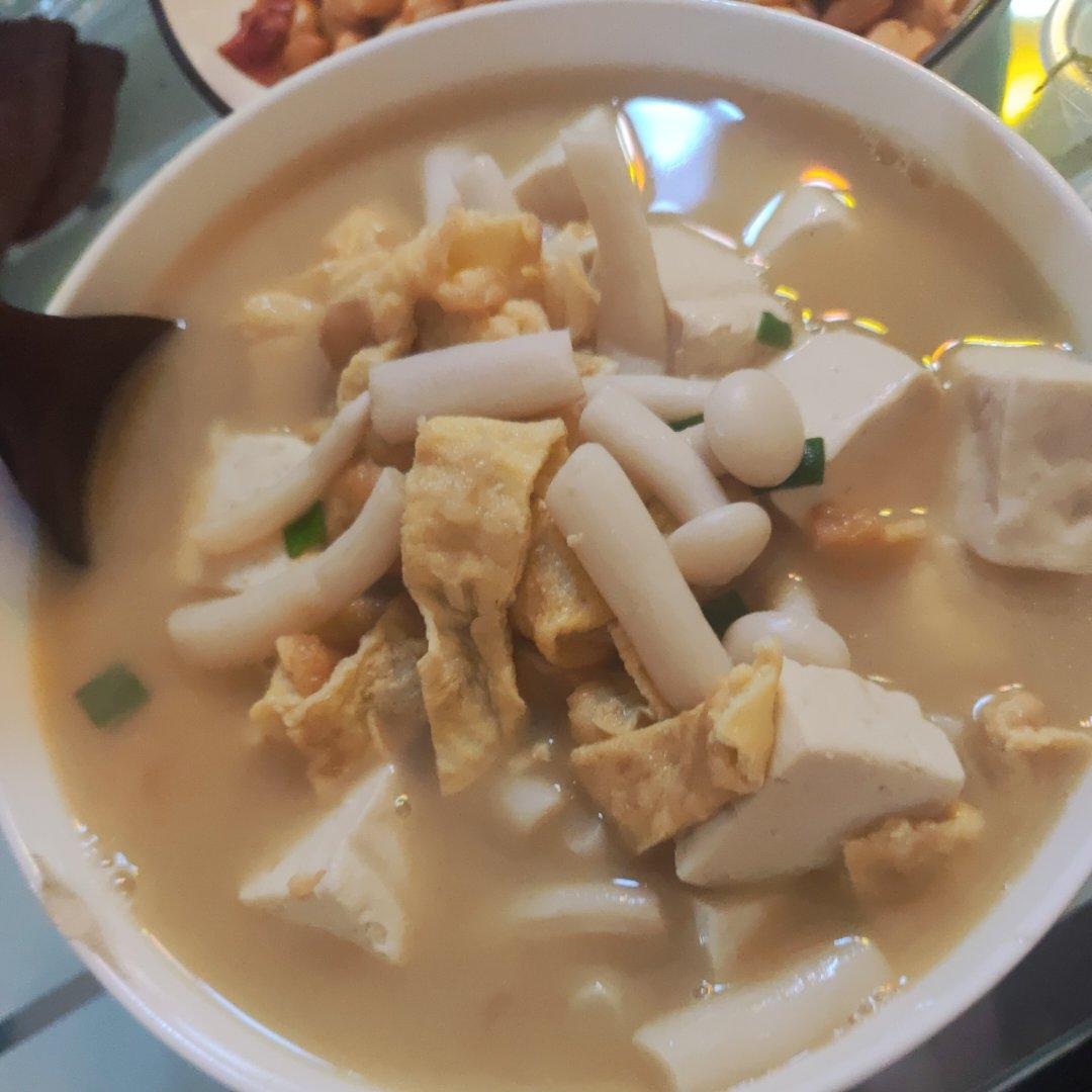 鲜美豆腐汤的简单做法