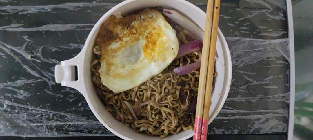 超简单--洋葱炒面（免过冷水）