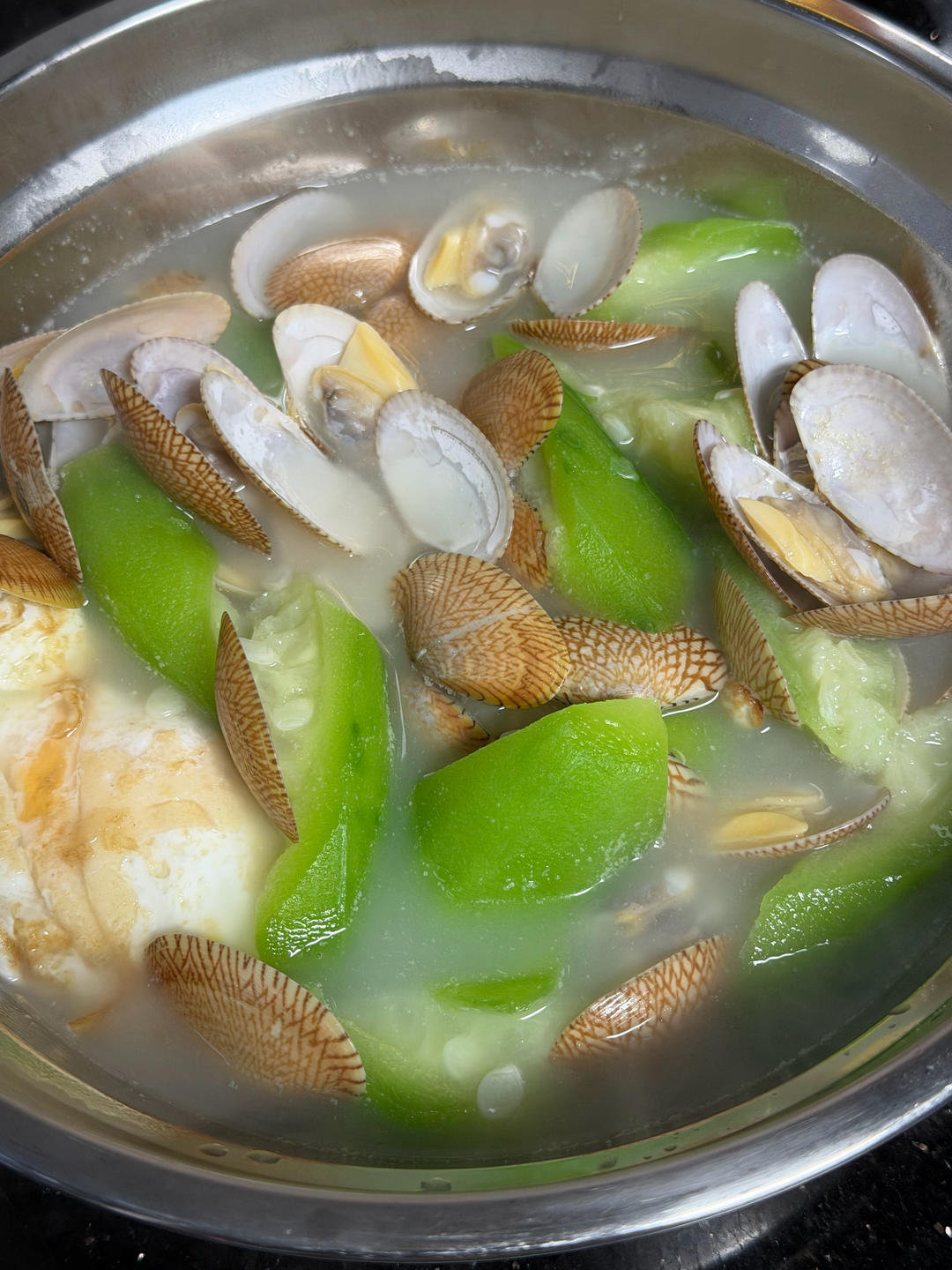 夏天必备丝瓜花甲汤