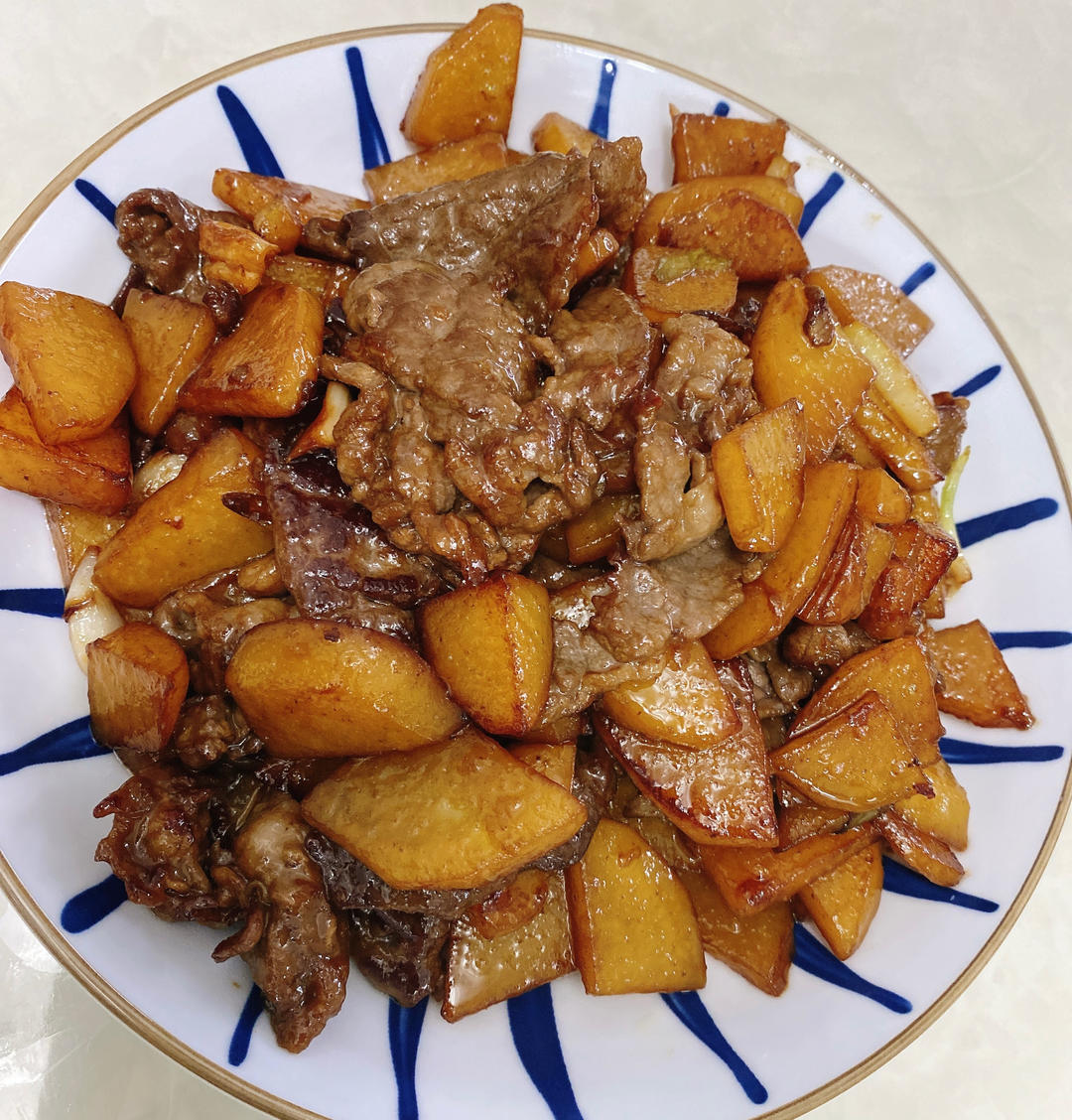 比饭店还好吃的黑椒牛肉土豆片（聚餐首选）