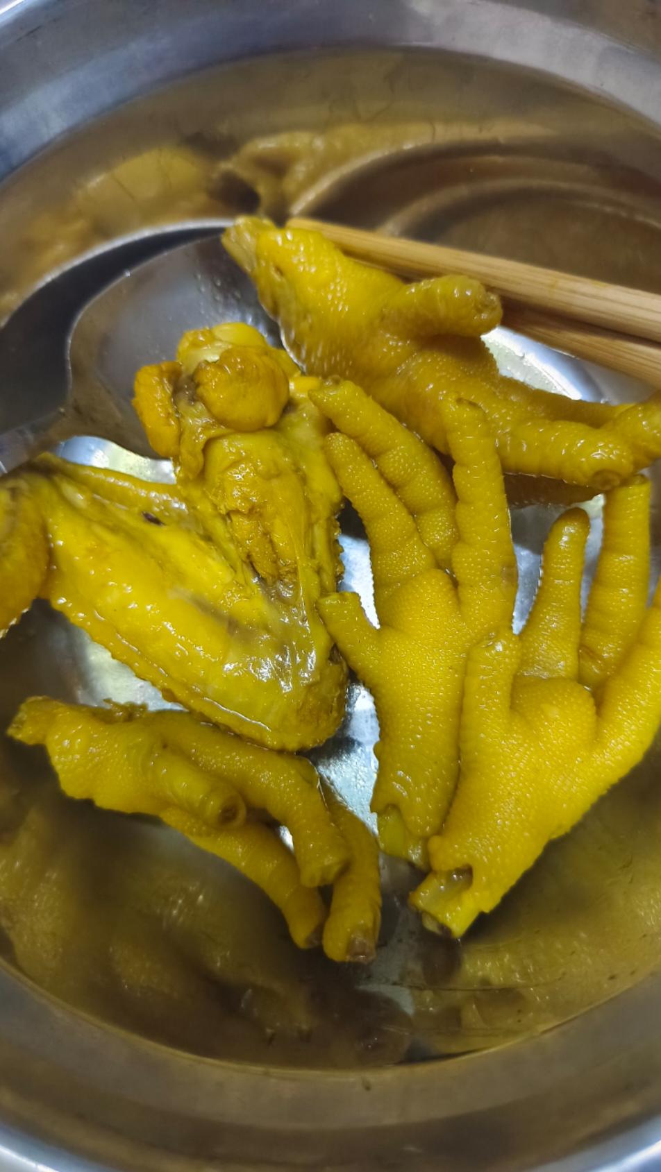 盐焗鸡爪(比外面卖的还好吃)