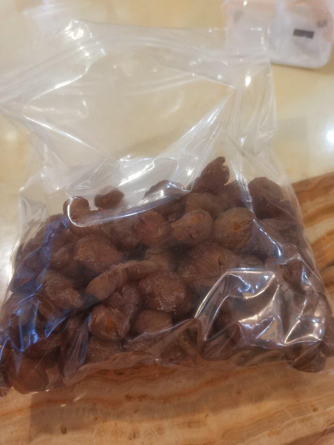 丰收的龙眼季，桂圆干晒起来